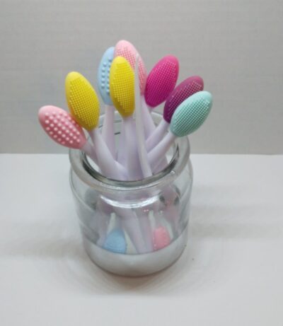 lip brush scrubber