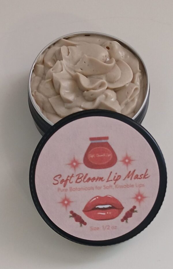 Soft Bloom Lip Mask - All-Natural Lip Treatment