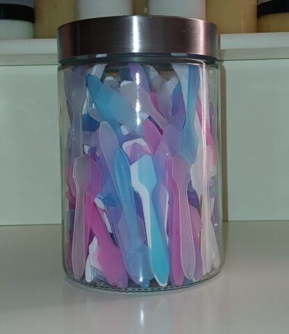 puretouch beauty spatulas the hygienic solution for applying face masks and scrubs